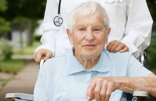 如何有效预防老年性脑血栓