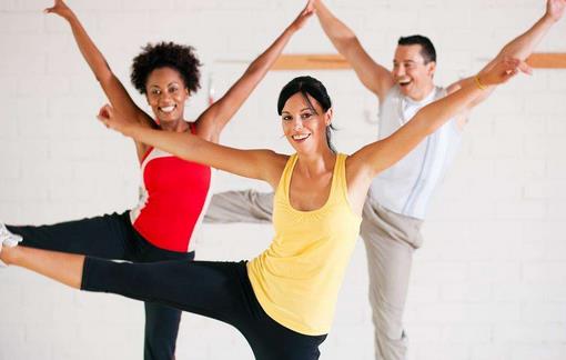 适当做有氧运动能缓解失眠