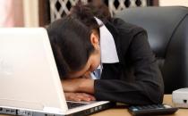 女性经期头痛有哪些症状