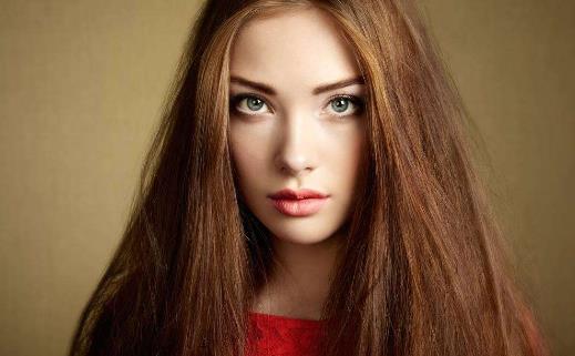 头发脱落灰白是怎么回事