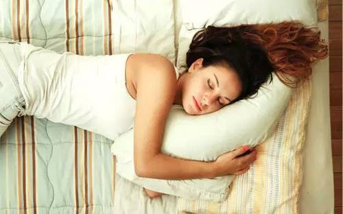 总是感觉睡不够是咋回事