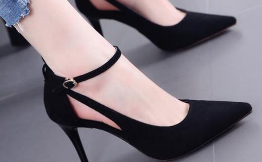 高跟鞋易导致女性不孕