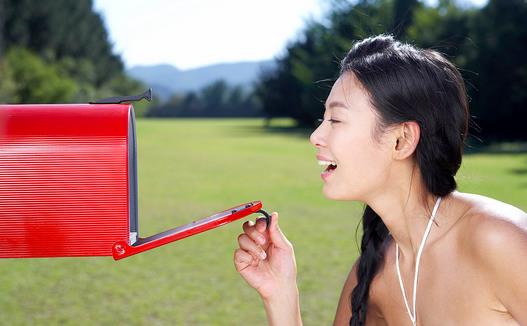 青春期少女别乱吃避孕药!