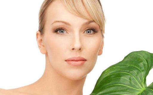 睡前保持这些好习惯能留住青春