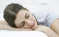 不良睡姿让你越睡越不健康