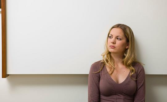 外阴长痘是咋回事?