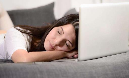 经期长痘总是长痘该怎么办