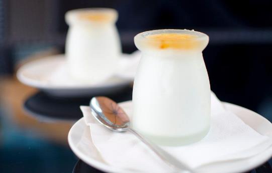 喝酸奶的12个健康饮食常识 每天喝多少酸奶合适