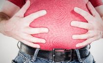 男人肚子大对身体造成的危害 易致高血压和脂肪肝