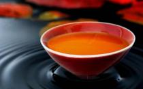 饮酒对身体真的没有一点帮助 借酒消愁伤心泪流