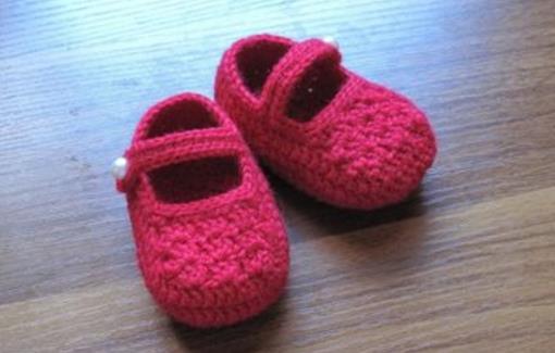 最好别让宝宝穿二手鞋 不能用的宝宝二手物品