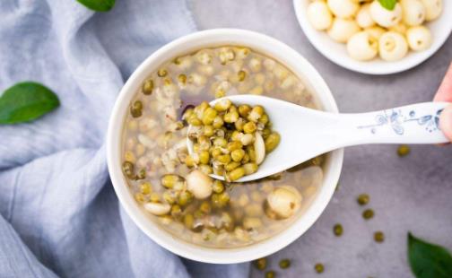 实现绿豆汤的食疗功效 最重要的是煮的时间