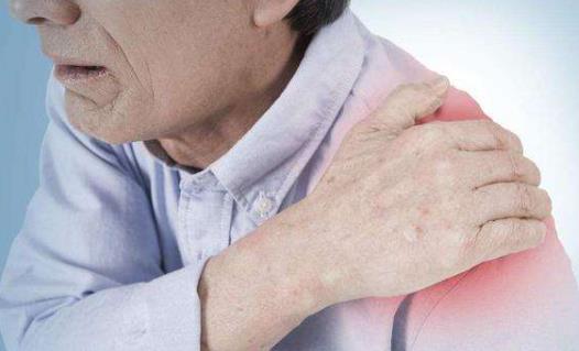 不经常运动肩背酸痛 预防肩背酸痛的方法（运动后肩背痛是什么原因）