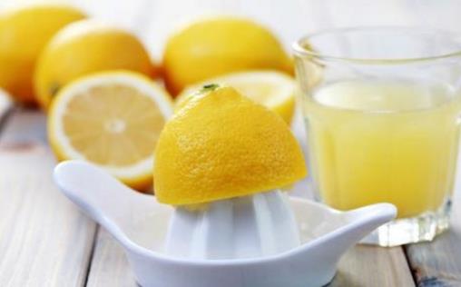 如何泡一杯优质柠檬水