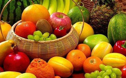 宝宝吃水果有讲究 食用水果的误区要避开