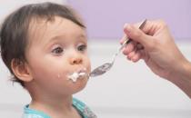 宝宝牛奶蛋白过敏乳糖不耐受 选择适合宝宝喝的酸奶