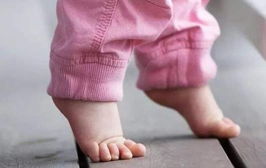 宝宝不穿袜子的好处