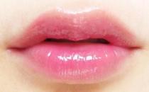 嘟嘟唇术后注意事项 漂亮的嘟嘟唇要结合自身基础