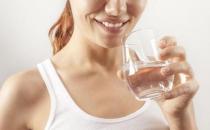 喝水讲究多正确喝水身体好 喝水中的那些小秘密