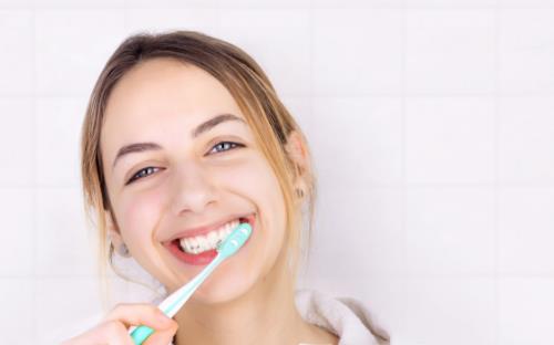 刷牙的常见误区你是不是也犯过 牙膏的成分和作用