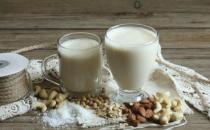 不宜喝奶补钙的人群 改吃高钙食物也能好好补