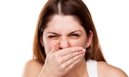口臭让人痛苦万分 6种食物起到清新口气的作用