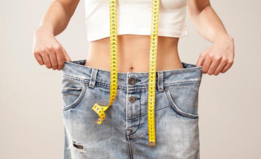 女人体重自测表，若保持这个范围，恭喜你了，身体不算肥