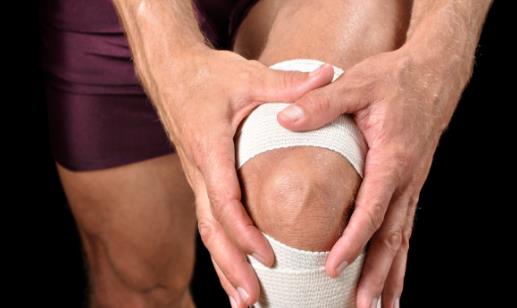 吹空调膝盖痛 四种方法缓解膝盖痛