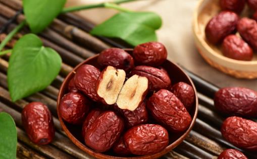 秋季滋阴润肺的10种食物 秋季的饮食要诀