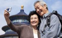 老人经常旅游缓解孤独寂寞 老人旅游的注意事项 