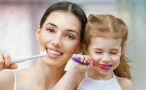 ​怎么刷牙才是正确的 牙刷的选择也是有讲究的
