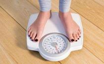 ​减肥不要老是围着体重计转悠 你的体重说了不算