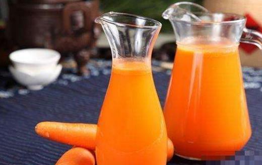 胡萝卜汁的功效与作用 胡萝卜汁的三种制作方法