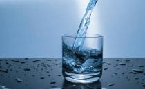 隔夜水不一定致癌 真正少喝的是这3种水别搞错了