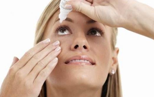 长期使用眼药水造成伤害 眼药水使用注意事项