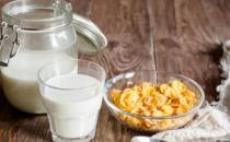 喝牛奶和不喝牛奶身体有啥差别 牛奶怎么喝才健康