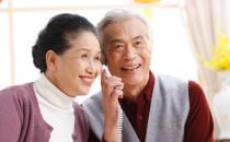 老人牙龈出血的常见因素 牙龈经常出血的日常对策