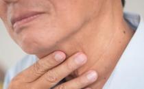 四种治疗咽喉肿痛的食物 咽喉肿痛的饮食禁忌