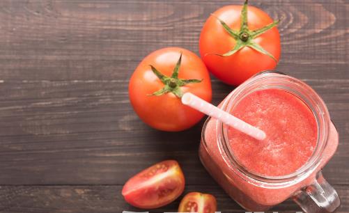 不可错过的排毒果蔬汁 简单易学提神助你恢复体力