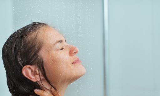 健康知识：洗澡使疲劳的身体得以迅速恢复 洗澡应避免的5个时间点