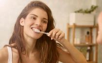 ​错误刷牙方法反而会伤牙 刷牙的正确方法