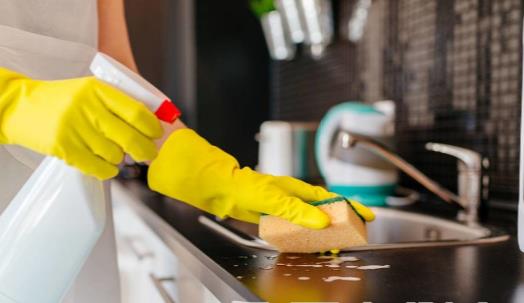 厨房内容易藏污纳垢 九个妙招帮你清理厨房的卫生