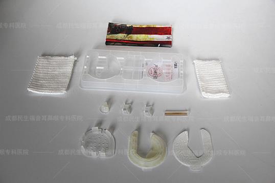 新生儿耳廓畸形能矫正吗？看成都民生耳鼻喉医院如何支招