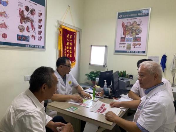 湖南中医药大学第一附属医院田道法教授把耳鼻喉当成一辈子的事业