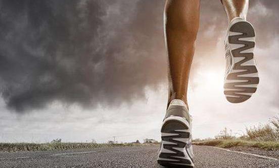 坚持跑步却没有瘦的原因 正确解锁跑步减肥的技巧