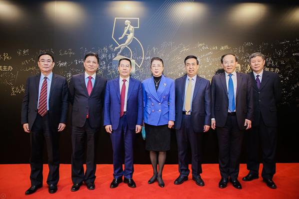 邢新教授、吴焱秋教授受邀出席2019新氧亚太年度医美盛典