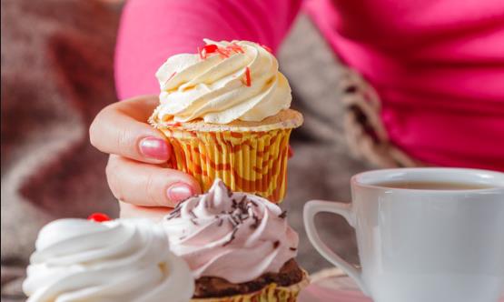 女人日常不宜多吃甜食 长期吃甜食的女人加速细胞老化