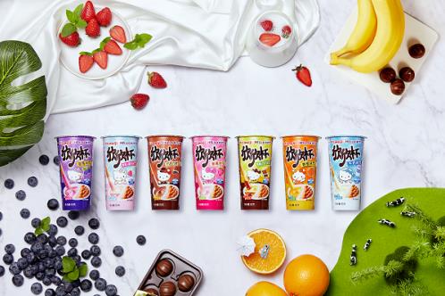 明治欣欣杯新包装玩出新花样纸盒变身涂色卡 亲子乐趣齐FUN享