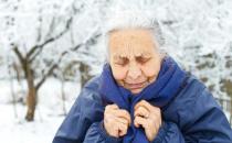 ​心脑血管病人冬天护理好自己的方法 寒冷的早上不要过早出门