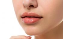 ​嘴唇也会反映人的整体健康状况 一定要引起重视